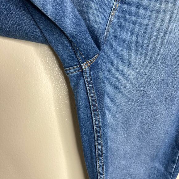 Old Navy Higher High Rise Flare Jeans 10 Raw Frayed Hem Secret Smooth Pockets - Picture 5 of 8